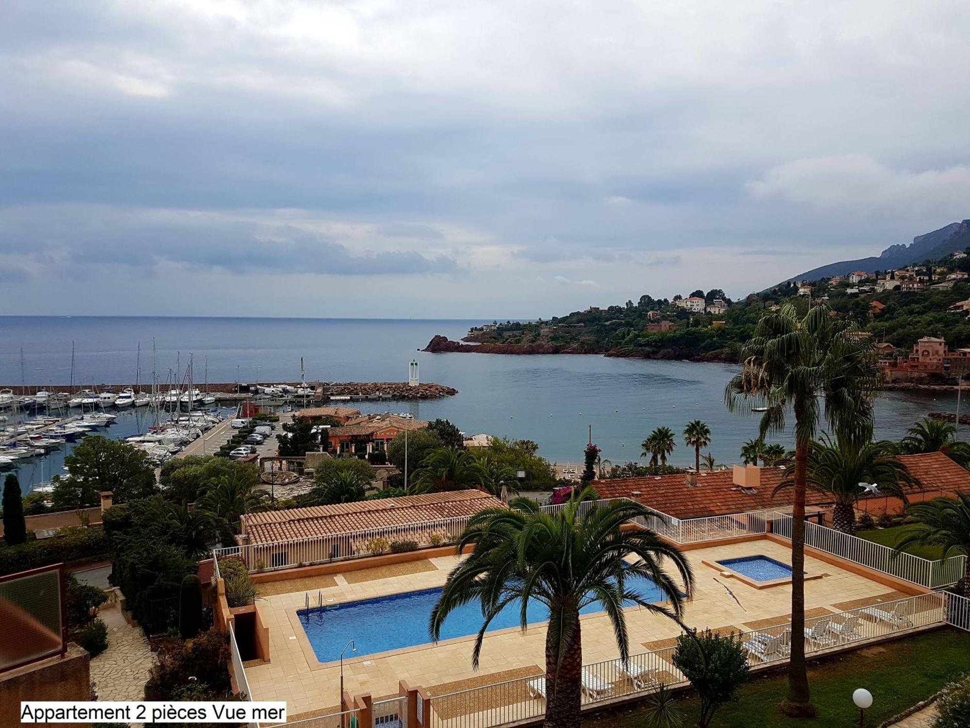 Baie de la Méditerranée Théoule-sur-Mer Extérieur photo