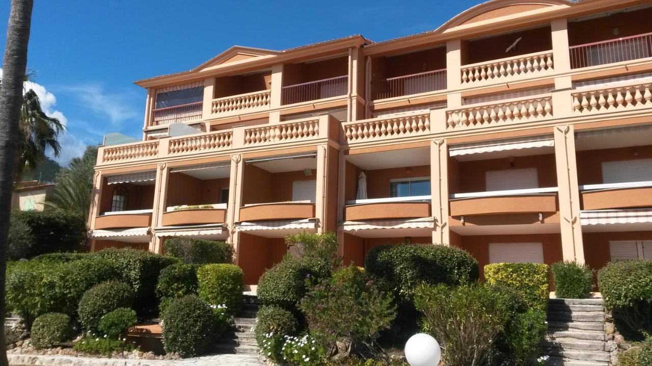 Baie de la Méditerranée Théoule-sur-Mer Extérieur photo